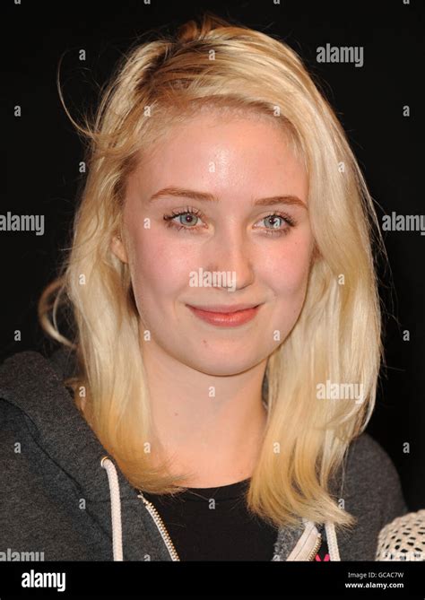 bbw lily loveless|Naomi Campbell (Skins)